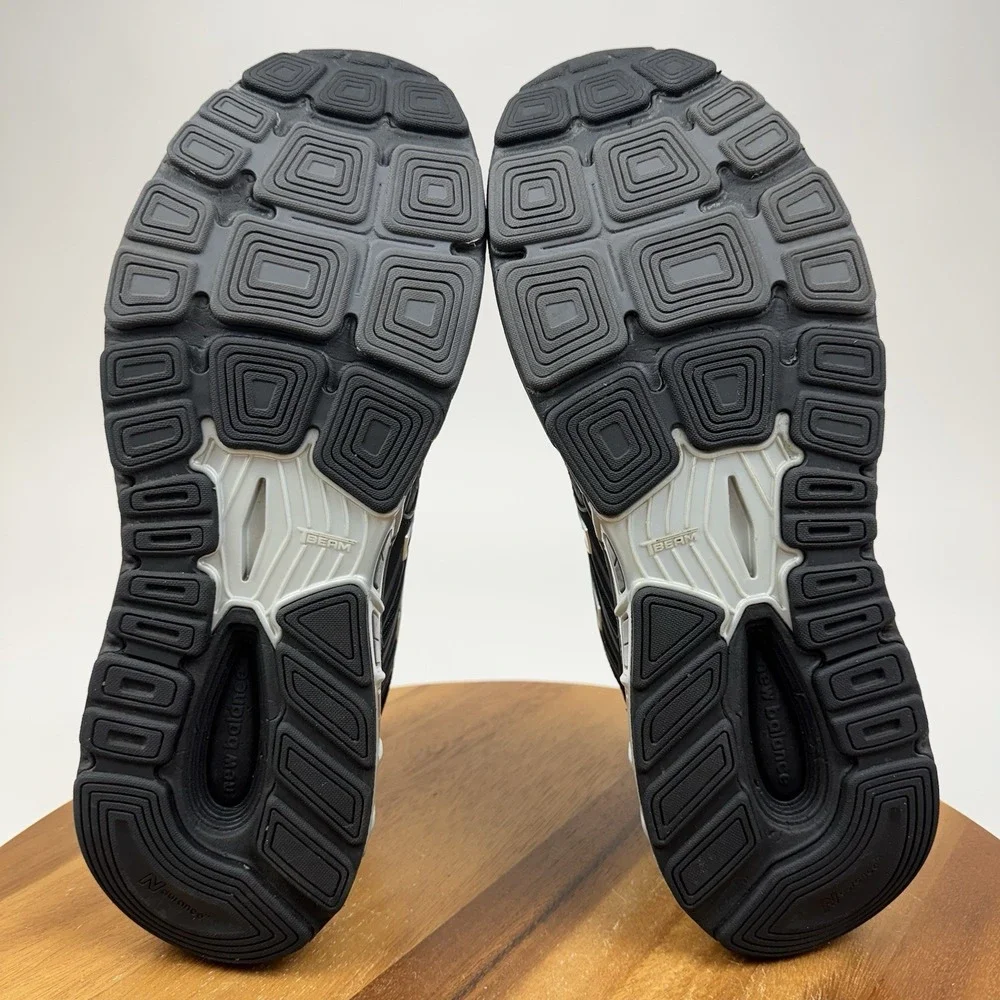 Mens New Balance 1340v3 Black Athletic Running Sneakers Shoes Size 12.5 D